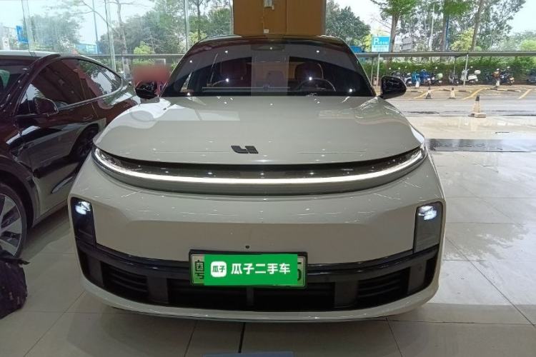 Used Li Auto L7 2023 Air model
