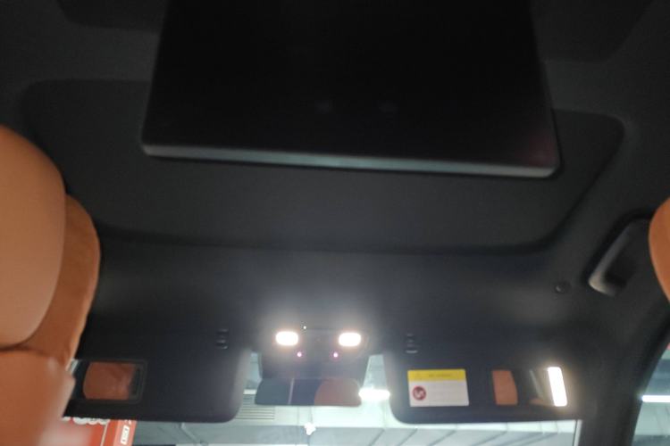 Used Li Auto L9 2022 Max model
