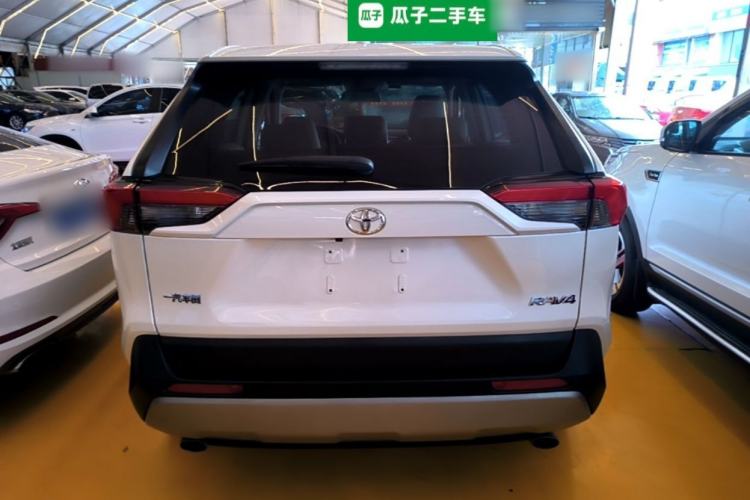 Used Toyota RAV4 2020 2.0L CVT Two-Wheel Drive Fashion Edition
