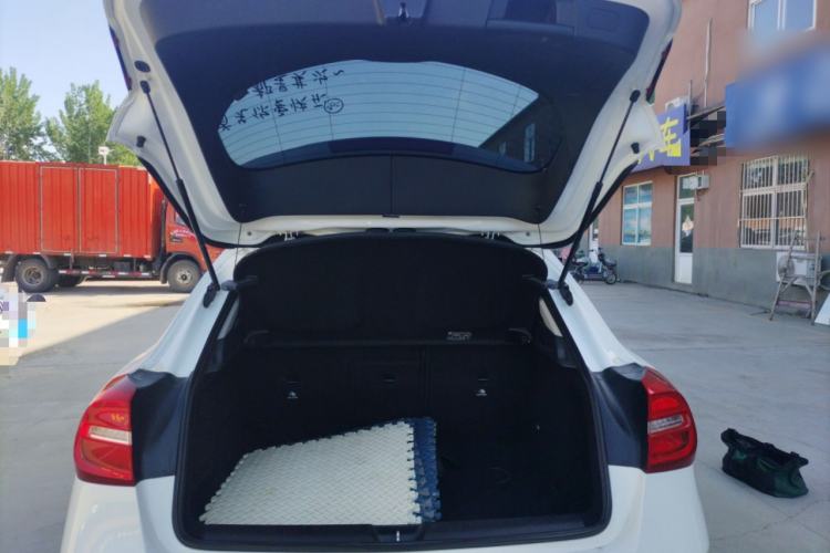 Used Mercedes-Benz GLA 2016 GLA 220 4MATIC Fashion Edition
