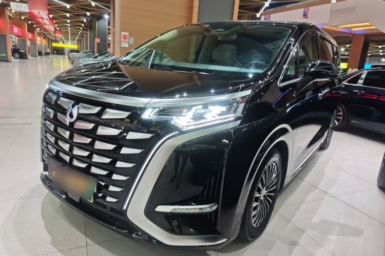 Used Denza D9 2024 DM-i 980 Four-Wheel Drive Prestige Model