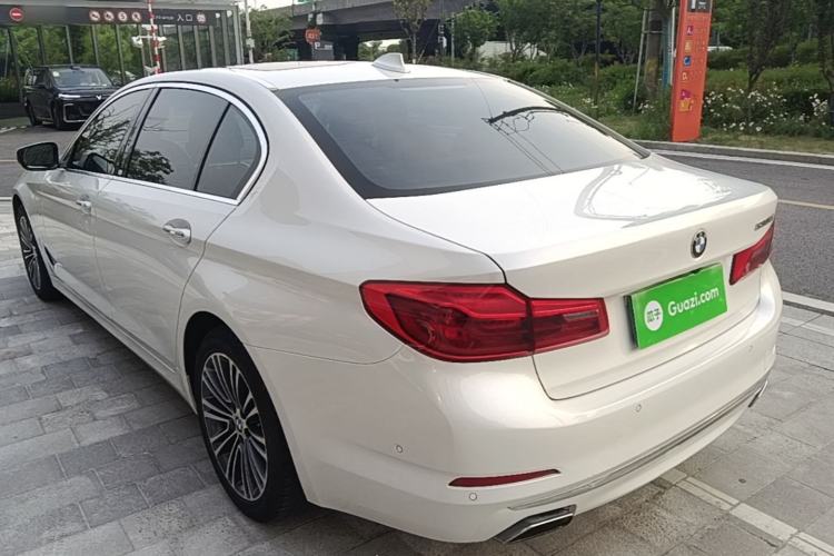 Used BMW 5 Series 2018 Facelifted 530Li Luxury Edition Premium Package
