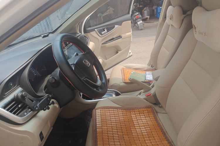 Used Honda Crider 2015 1.8L automatic comfort version Left Front Seat