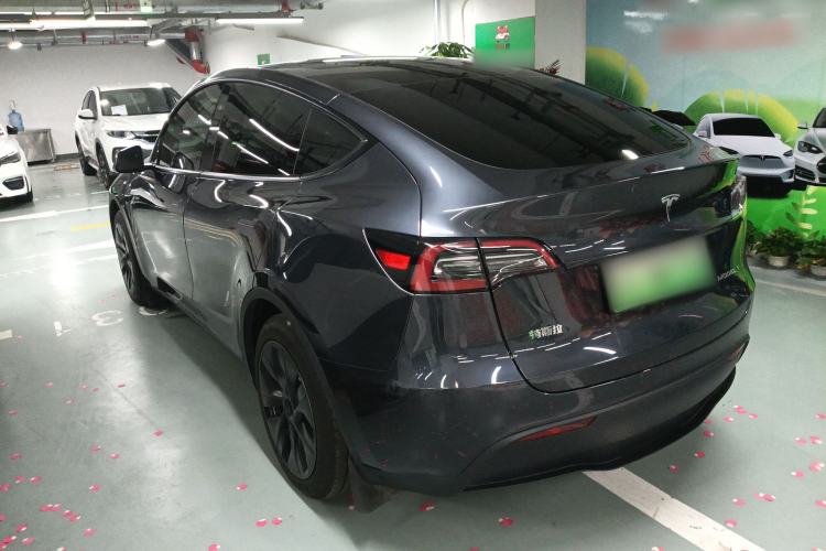 Used Tesla Model Y 2024 Rear-Wheel-Drive Version Rear Left 45 Deg