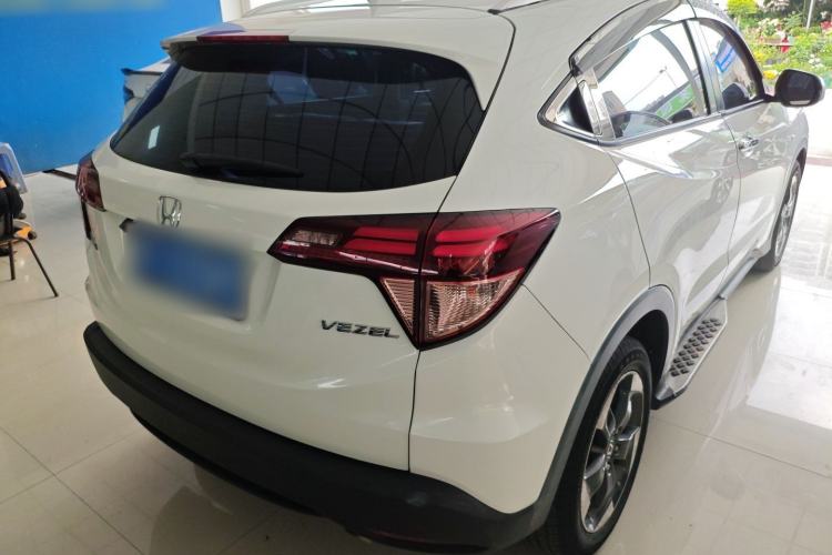 Used Honda Vezel 2017 1.8L CVT Front-Wheel Drive Pioneer Edition Rear Right 45 Deg