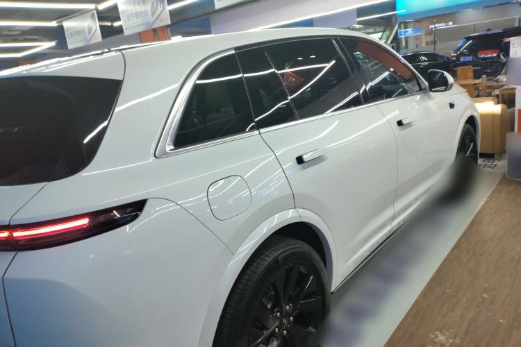 Used Li Auto L7 2023 Air model
