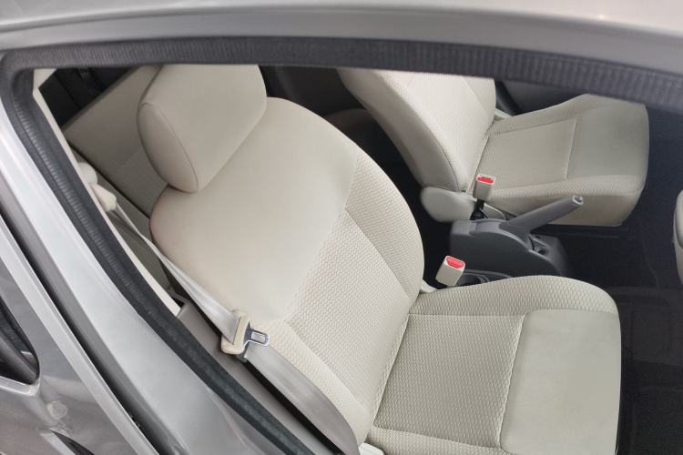 Used Nissan NV200 2016 Revised Version 1.6L CVT Luxury Edition
