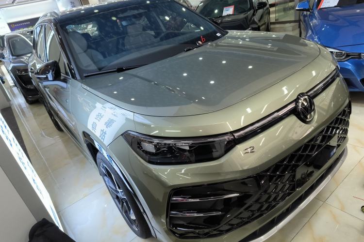 Used Volkswagen Tayron 2025 Tiguan L 380TSI 4Motion Luxury
