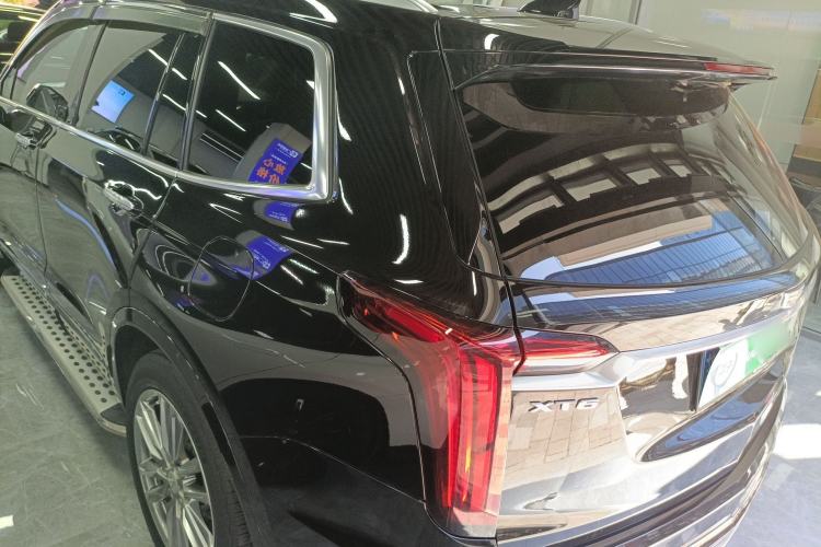 Used Cadillac XT6 2022 2.0T Six-Seater Two-Wheel-Drive Luxury Version
