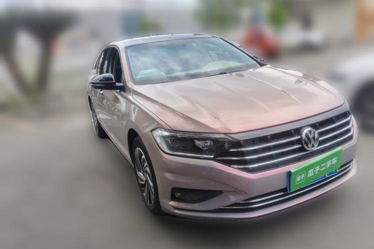 Used Volkswagen Sagitar 2022 280TSI DSG Excellence Edition Front Right 45 Deg