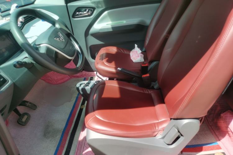 Used Wuling Hongguang MINIEV 2021 Macaron Premium Model – Lithium Iron Phosphate
