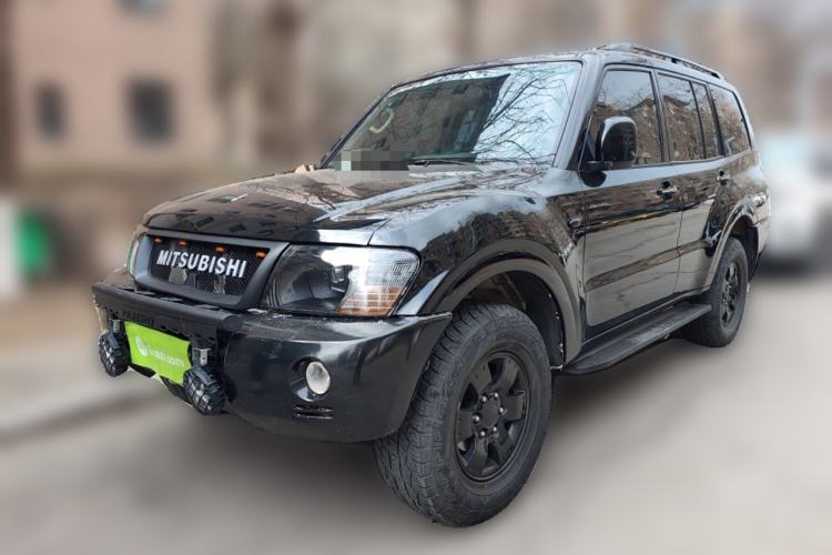 Used Mitsubishi Pajero 2008 V73 3.0L MT GL