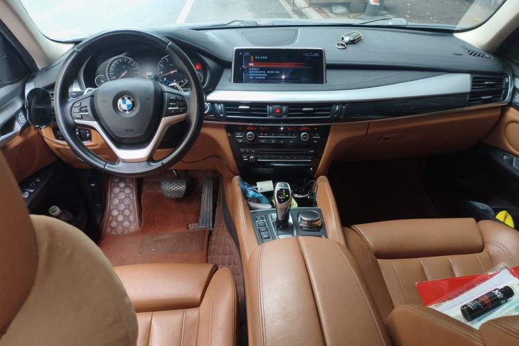 Used BMW X6 
