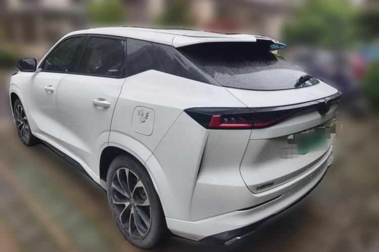 Used CHANGAN UNI-Z New Energy 2024 Blue Whale Smart Electric iDD 125km Beyond Edition Rear Left 45 Deg