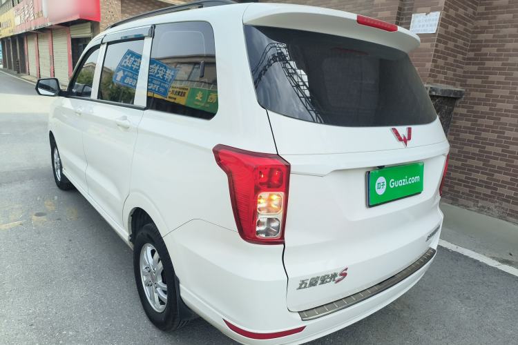 Used Wuling Hongguang 2021 1.5L Revised S Standard Version with Electric Power Steering LAR