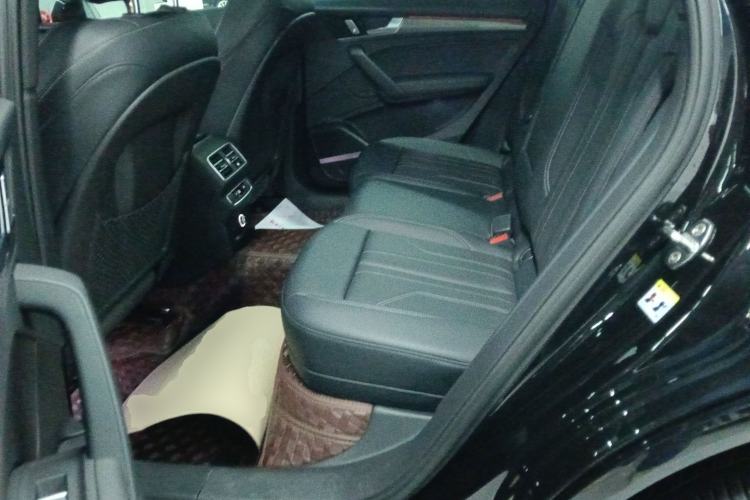 Used Audi Q5L 2025 quattro 45th Anniversary Edition 45 TFSI Luxury Dynamic Model