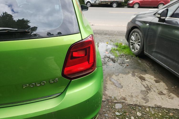 Used Volkswagen Polo 2014 1.6L Automatic Luxury Edition
