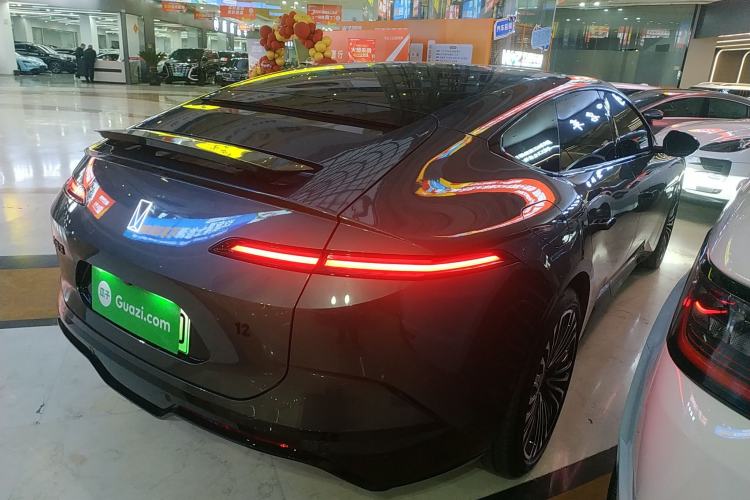 Used Avatr 12 2025 Ultra Extended-Range Edition
