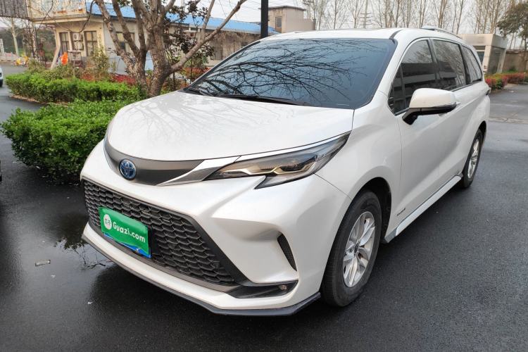 Used Toyota Granvia 2023 2.5L Hybrid Comfort Edition