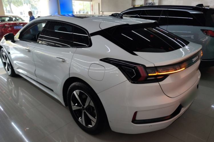 Used Zeekr 001 2022 Long-Range Dual-Motor WE Edition
