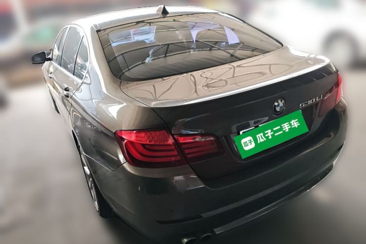 Used BMW 5 Series 2012 530Li Leading Model Rear Left 45 Deg