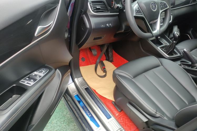 Used BYD Song MAX 2019 1.5T Manual Smart Connect Ruiyi Sunroof Model 7 Seats China VI Standard