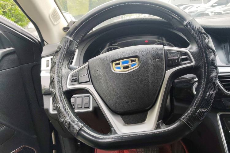 Used Geely Auto Emgrand GT 2015 2.4L Comfort Model
