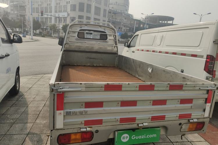 Used Wuling Electric Truck 2022 Affordable Model Anchi with 35.904 kWh