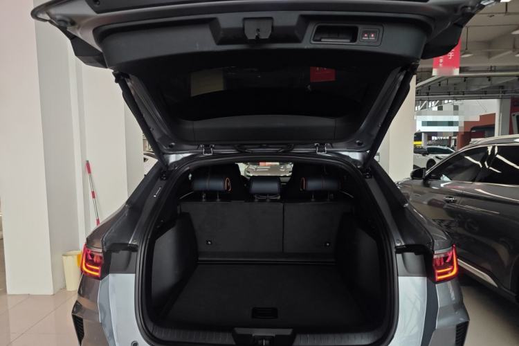 Used BYD Song PLUS New Energy 2021 DM-i 110KM Flagship PLUS Trunk