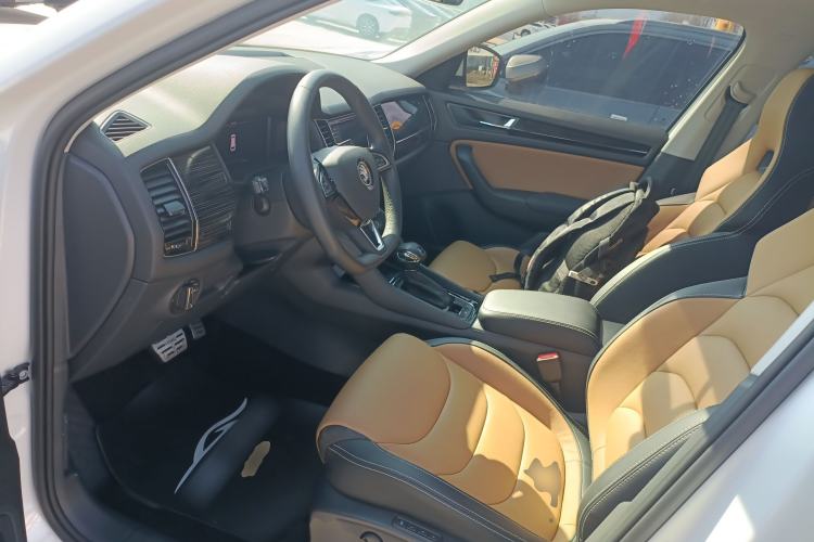 Used Skoda Kodiaq GT 2019 TSI330 Two-Wheel-Drive Luxury Edition China VI Standard Driver Seat