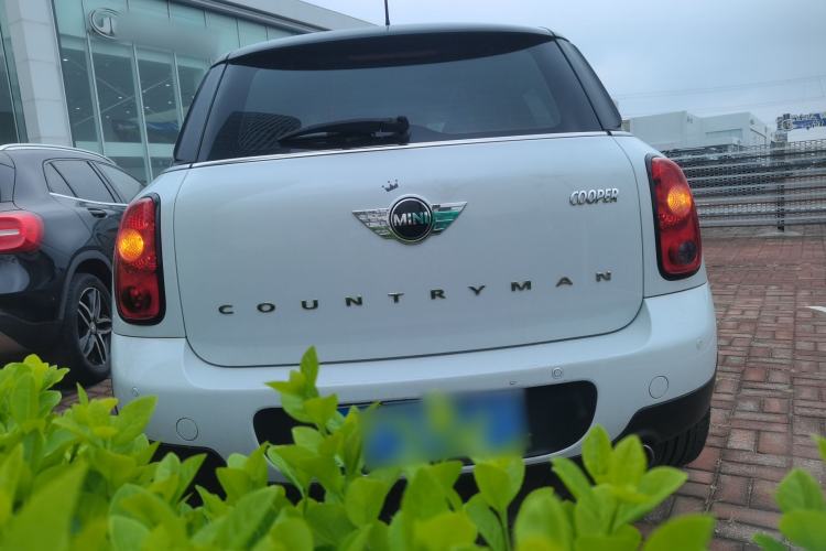 Used MINI Countryman 2014 1.6L COOPER Fun Rear