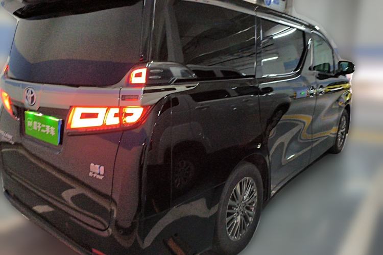 Used Toyota Vellfire 2020 Dual-Engine 2.5L HV Prestige Edition Rear Right 45 Deg