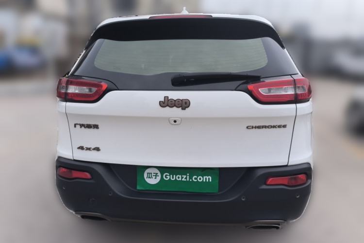 Used Jeep Cherokee 2016 2.4L 75th Anniversary Edition
