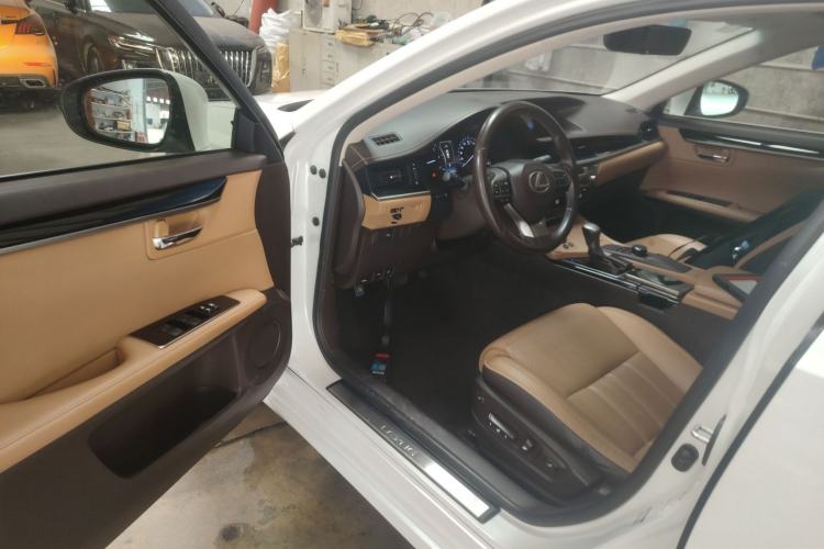 Used Lexus ES 2015 200 Elite Edition