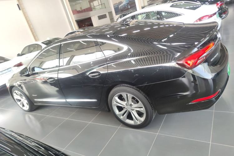 Used Buick LaCrosse 2022 Avenir Avia First Edition
