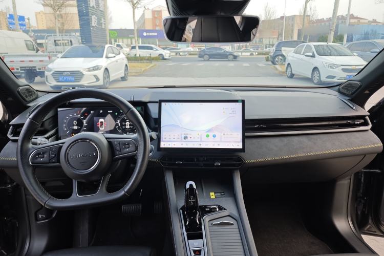 Used Lynk & Co 03 2023 1.5TD DCT JingPro
