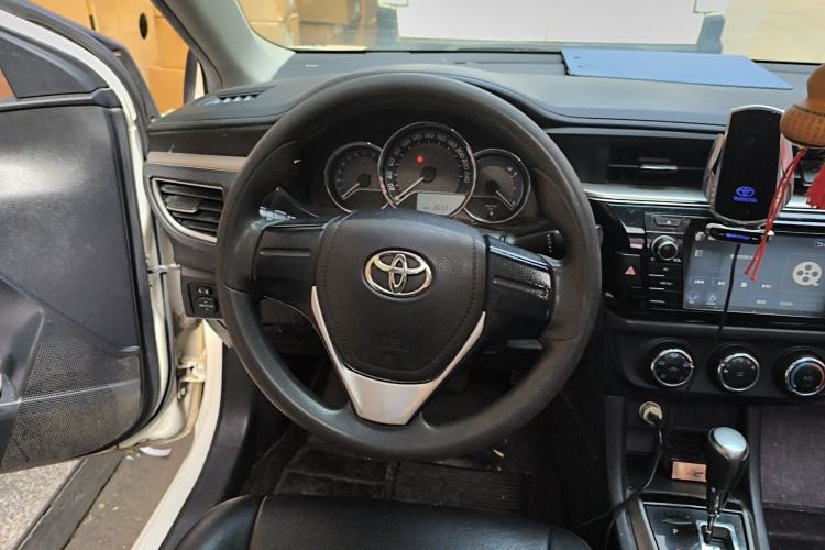 Used Toyota Levin 2014 1.6G CVT Elite Edition Steering Wheel