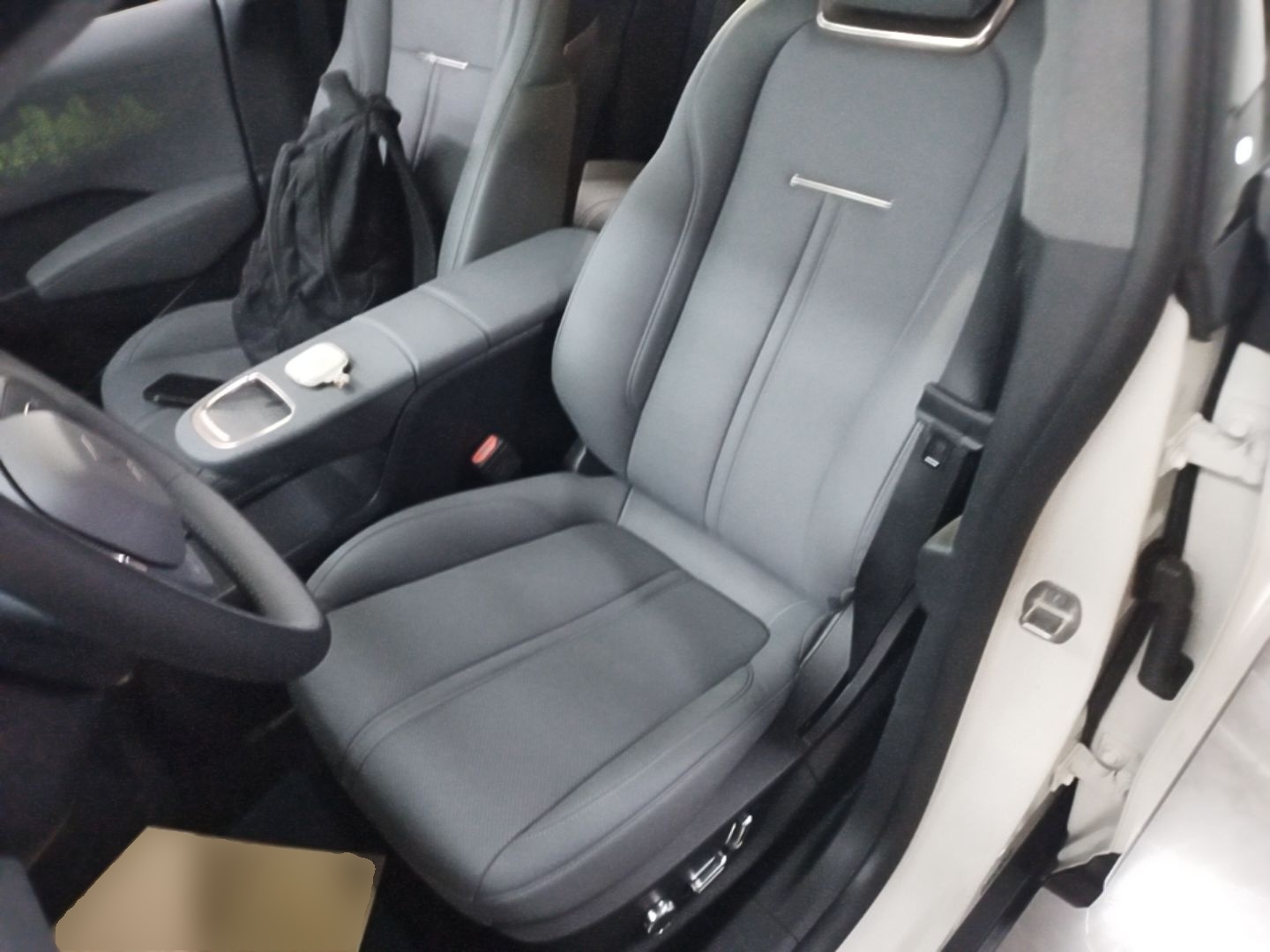 Zeekr X 2023 Rear-Drive YOU Edition 4 Seats — снимка 17