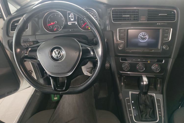 Used Volkswagen Golf 2017 230TSI Automatic Comfort Edition – Celebrating Milestone of One Million Units