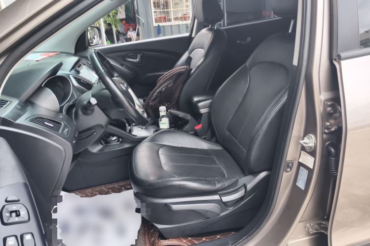 Used Hyundai ix35 2013 2.0L Automatic Two-Wheel Drive Smart GLS China IV Standard Left Front Seat