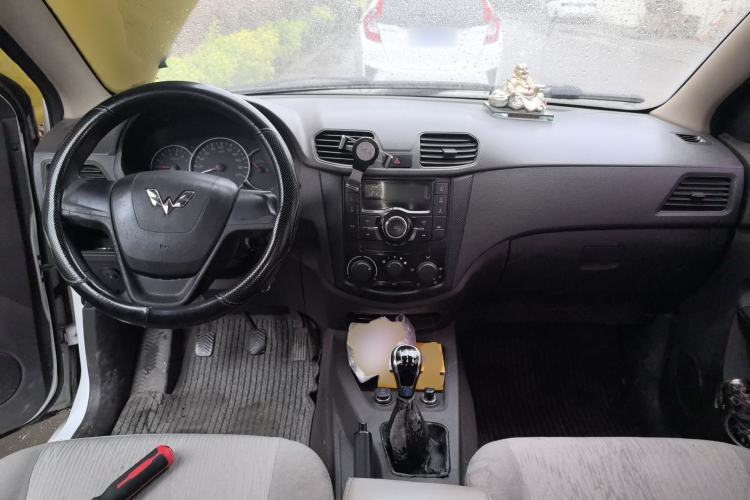 Used Wuling Hongguang 2014 1.5L Base Version