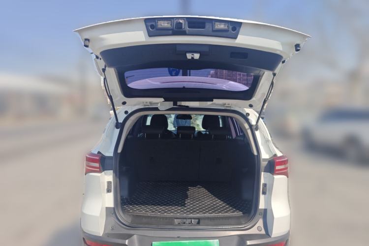 Used JETOUR X70S 2019 1.5T Automatic Explore Edition China V Standard Trunk