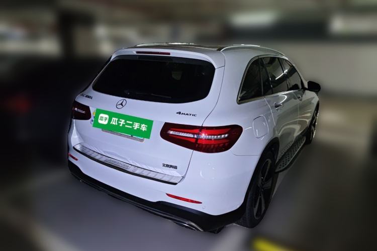 Used Mercedes-Benz GLC 2019 GLC 300 L 4MATIC Dynamic Model Rear Right 45 Deg