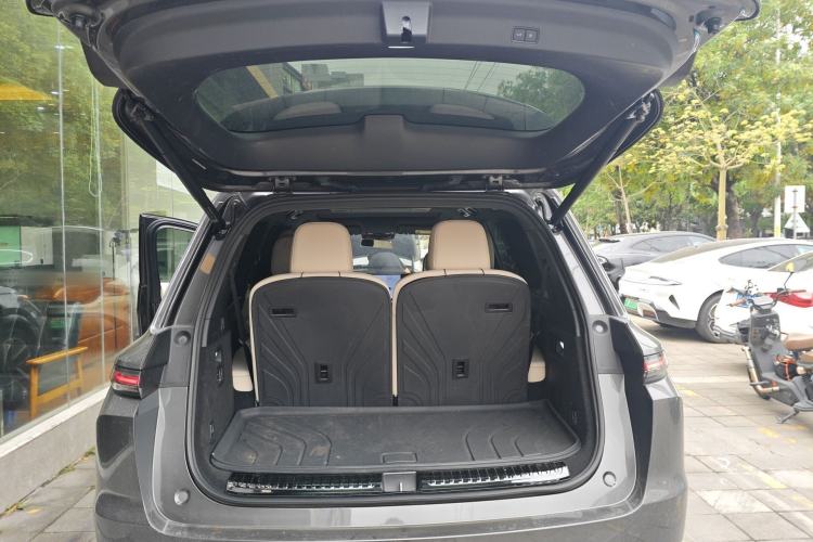 Used Li Auto L9 2024 Ultra Model Trunk