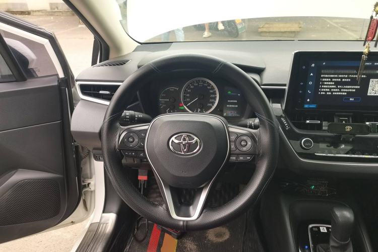 Used Toyota Corolla 2021 Dual-Motor 1.8L E-CVT Elite Edition
