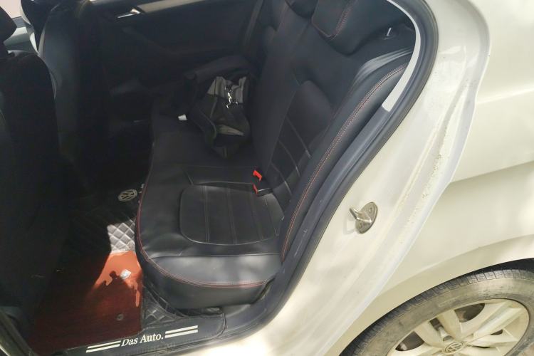 Used Volkswagen Jetta 2017 1.5L Manual Comfort Model Left Rear Seat