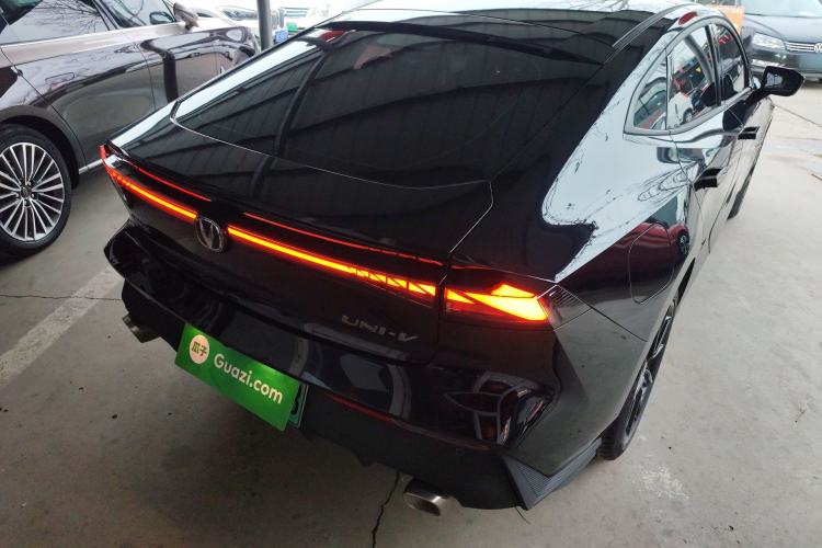 Used CHANGAN UNI-V iDD 2023 Zhidian iDD 1.5T 113km Smart & Fun Version (Rapid Edition)