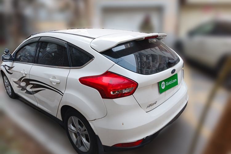 Used Ford Focus 2017 Hatchback 1.6L Manual Comfort Plus SmartDrive Edition
