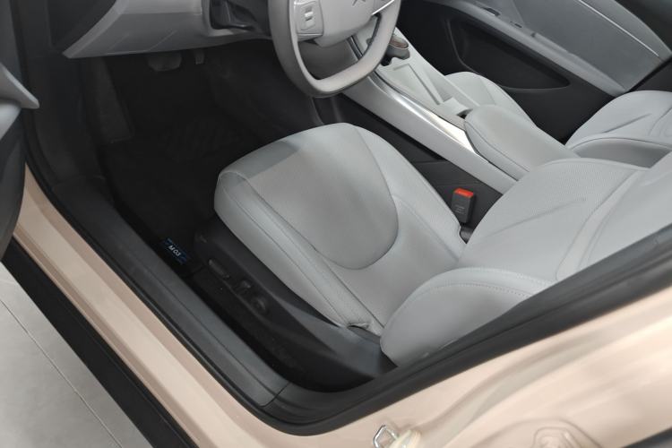 Used XPeng MONA M03 2025 600 with Ultra-Long Range Max Left Front Seat