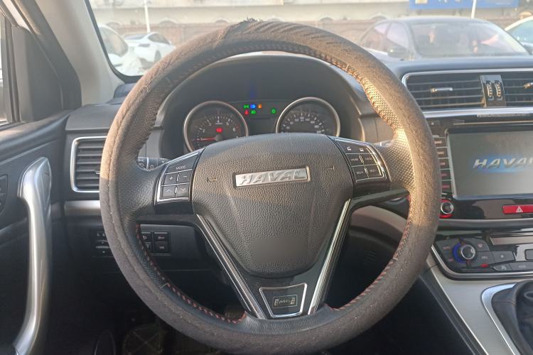 Used Haval M6 2018 1.5T Manual Two-Wheel Drive Elite Model Steering Wheel
